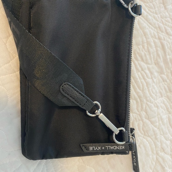 KENDALL & KYLIE Black Crossbody Purse - Picture 9 of 11